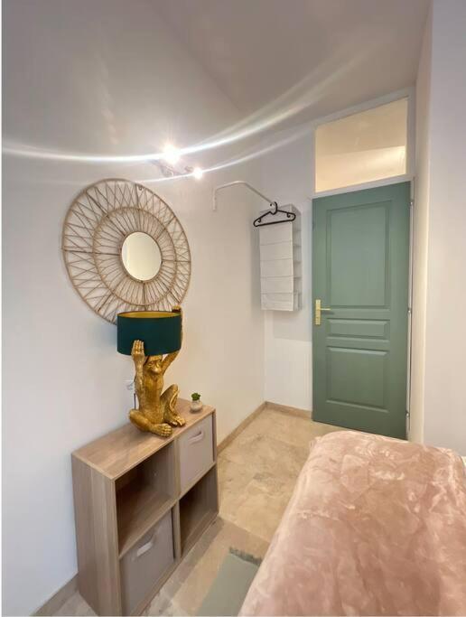 Appartement 1 Intra-muros Avec Jardin *